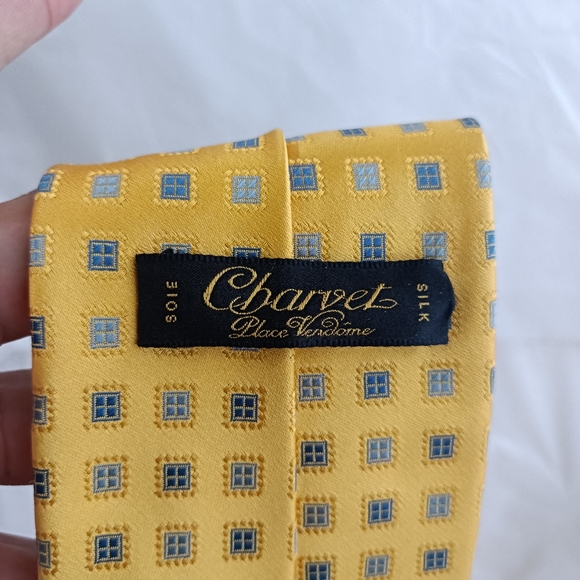 Recent Charvet geometric men'ssilk tie